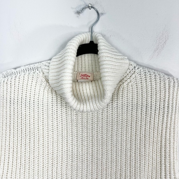 StilEstro Italy ivory cowl neck wool alpaca blend open side sleeveless sweater - Picture 6 of 14